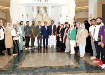 الدكتور سالم المدير العام للإيسيسكو يلتقي وفدا من صناع المحتوى والمؤثرين المغاربة