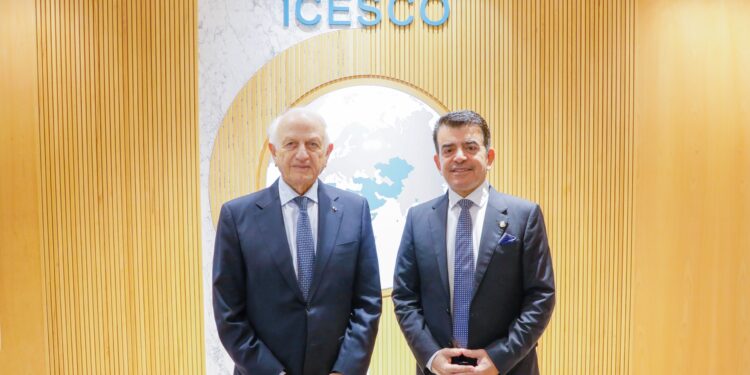 مباحثات بين الإيسيسكو ومؤسسة “الصويرة-موكادور”