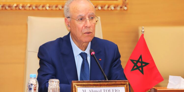 السيد التوفيق يبرز الدور الجوهري للعلماء في إصلاح المجالات المرتبطة بالإنسان