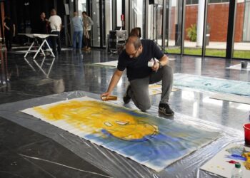 أيام فنية تفاعلية : المركز الثقافي “إكليل الرباط” يفتح عوالم الفنانين التشكيليين للعموم