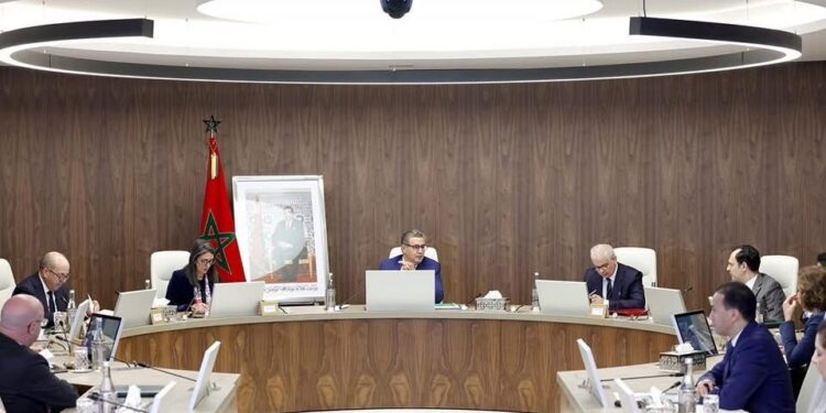 أخنوش يترأس اجتماعا حول إنعاش التشغيل