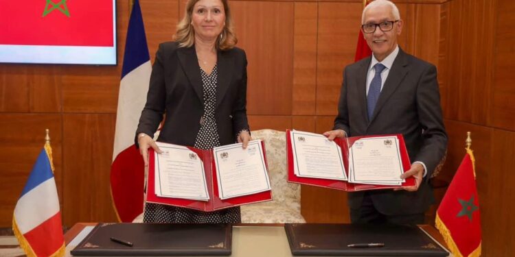 الرباط.. توقيع بروتوكول للتعاون البرلماني بين مجلس النواب والجمعية الوطنية الفرنسية