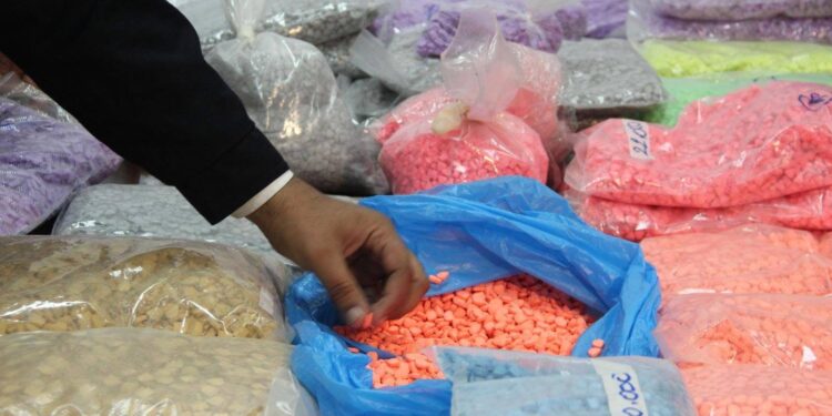 سلا.. إجهاض عملية ترويج 4988 قرصا مهلوسا (مصدر أمني)