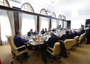 مجلس الحكومة يصادق على مشروع مرسوم يهم السياسة المساهماتية للدولة