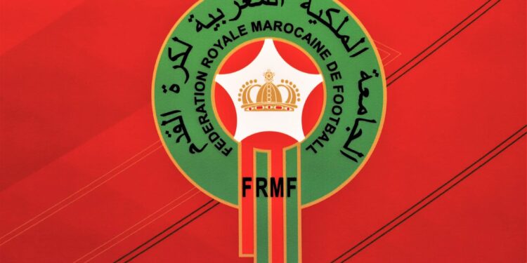 كرة القدم.. الملعب الجماعي “تغجيجت” بكلميم يكتسي حلة جديدة