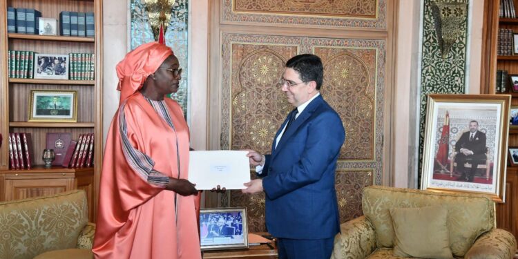 بوريطة يستقبل وزيرة الخارجية السنغالية حاملة رسالة خطية إلى جلالة الملك من رئيس السنغال