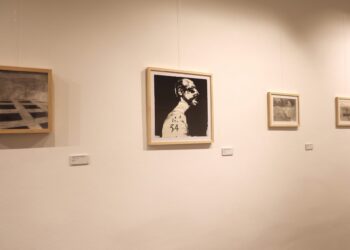 الرباط.. افتتاح المعرض التشكيلي “خريطة التنقل” للفنان ياسين الشواطي