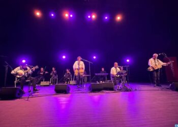 ناس الغيوان تلهب حماس الجمهور في حفل استثنائي في ستراسبورغ