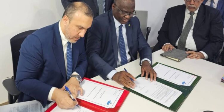 بتعليمات ملكية …التوقيع بنواكشوط على اتفاقية شراكة هامة بين المغرب وموريتانيا