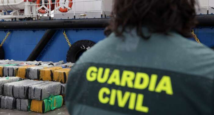 تعاون مغربي-إسباني يؤدي إلى حجز أزيد من طنين من الحشيش قرب تينيريفي