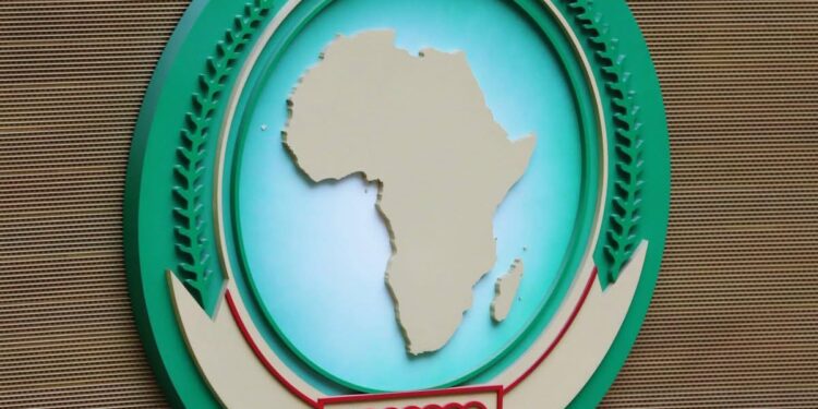 المغرب يؤكد التزامه بحسن الجوار ومحاربة الإرهاب والانفصال في قمة الاتحاد الإفريقي