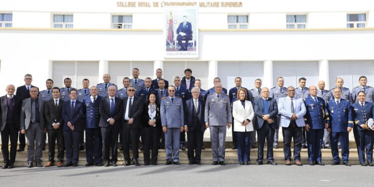 الكلية الملكية للدراسات العسكرية العليا تنظم ندوة حول التقنيات الناشئة والدفاع