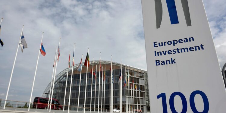المغرب..البنك الأوروبي للاستثمار يسرّع دعمه بتمويلات بقيمة 500 مليون أورو في 2024
