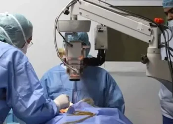 خنيفرة.. أزيد من 600 مستفيد من قافلة طبية لإزالة المياه البيضاء