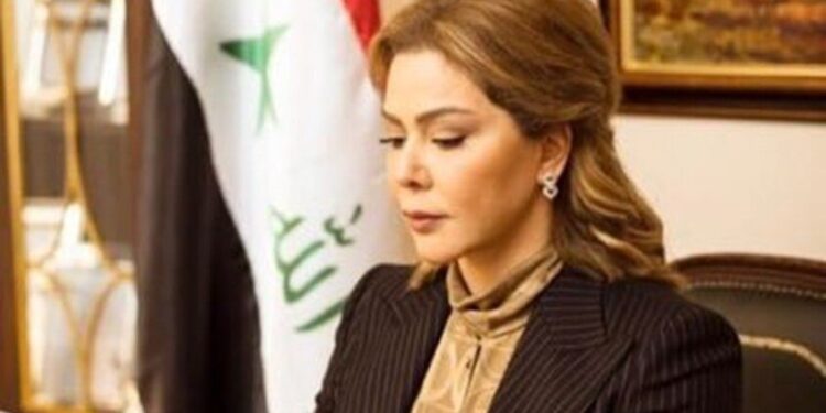 بسبب افتراءاته وأكاذيبه، رغد ابنة صدام حسين تتعهد بملاحقة شخص قضائيًا