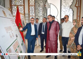 الخطاط ينجا يتفقد مشروع بناء مركز التكوين في مهن الصناعة التقليدية بالداخلة