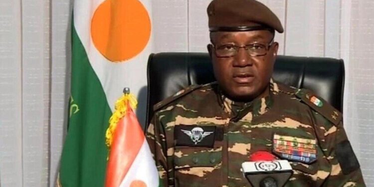 رئيس المجلس العسكري في النيجر يؤدي اليمين الدستورية لتولي رئاسة البلاد