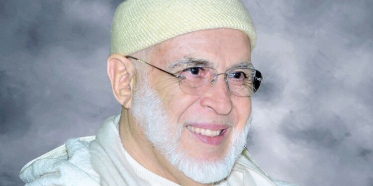 بتعليمات ملكية.. نقل الشيخ البودشيشي جواً إلى الرباط لمتابعة وضعه الصحي