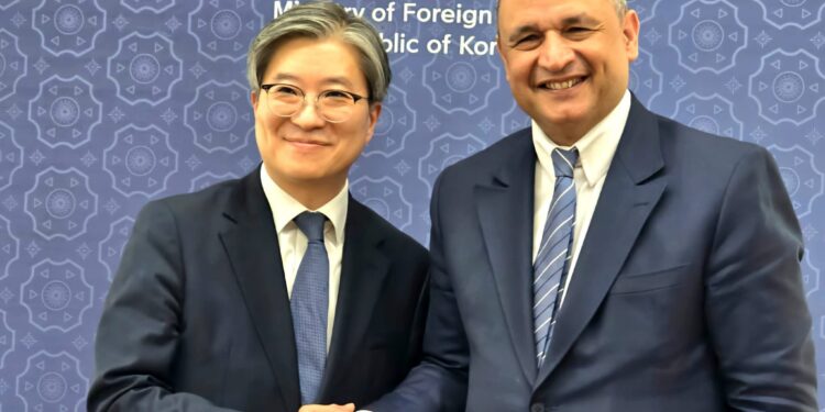 تعزيز التعاون الاقتصادي بين المغرب وكوريا: اجتماع رفيع المستوى لبحث فرص الشراكة والاستثمار