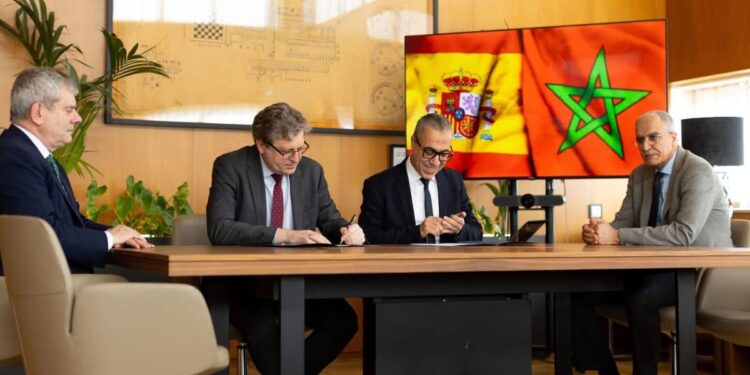 مشروع الربط الثابت عبر مضيق جبل طارق.. المغرب وإسبانيا يعززان شراكتهما في مجال الرقمنة والهندسة