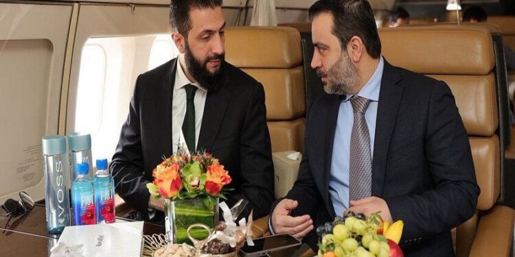 الشرع يجري زيارته الأولى إلى الإمارات برفقة وزير خارجيته الشيباني