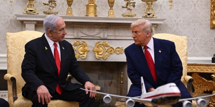 مسؤول إسرائيلي يرد على أنباء هجوم إسرائيل على إيران من دون دعم أمريكي