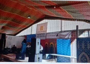 الشعبي العمري ولازرو يشعلان حفل ابن بطوطة ببرشلونة بأغاني الشعبي و الراي