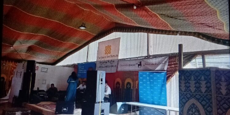 الشعبي العمري ولازرو يشعلان حفل ابن بطوطة ببرشلونة بأغاني الشعبي و الراي