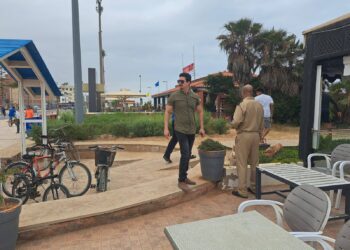 “لؤلؤة المغرب الزرقاء” تستعيد بريقها: حملة واسعة بالسعيدية لتنظيم الملك العمومي البحري قبل موسم الصيف