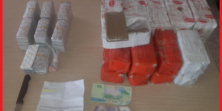 توقيف شخص بالصويرة بحوزته أزيد من 6800 قرص مخدر و16 كلغ من الشيرا