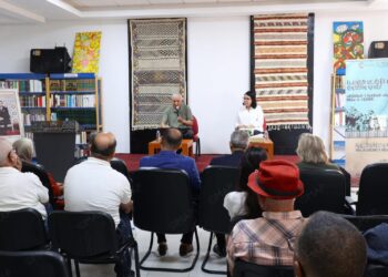 أزرو .. تثمين الموروث الثقافي المحلي في صلب الدورة الخامسة لمنتدى الأطلس المتوسط للأدب والفنون