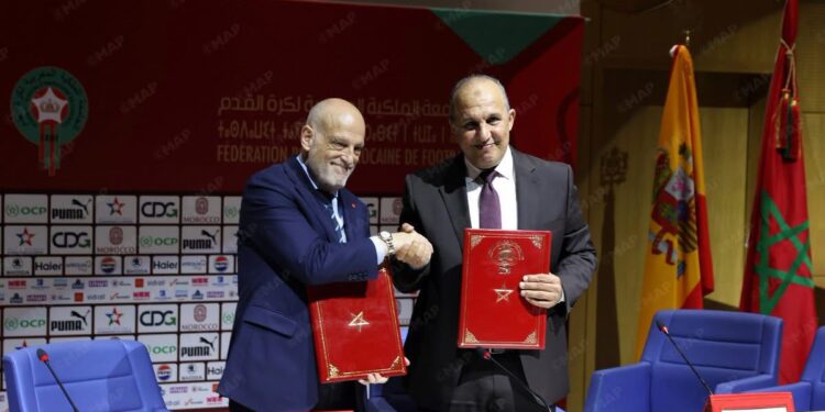اتفاقية شراكة بين العصبة الوطنية لكرة القدم الاحترافية و”الليغا” للتطوير المستدام لكرة القدم المغربية
