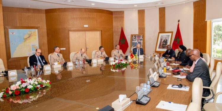 الوزير لوديي يستقبل وزير دفاع جمهورية رواندا