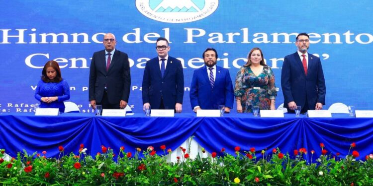 الصحراء.. برلمان أمريكا الوسطى يجدد تأكيد دعمه لمخطط الحكم الذاتي وللوحدة الترابية للمملكة