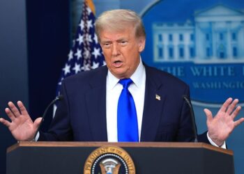 ترامب: لا أجري أي محادثات مع إيران