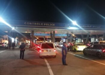 تهريب بصيغة أنثوية.. نساء جزائريات ينقلن الذهب واليوروهات داخل أجسادهن