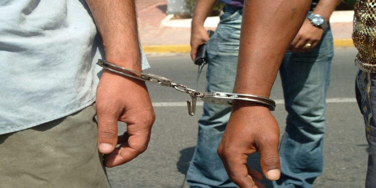 وجدة: الأمن يوقف مشتبهين في الاستيلاء على أموال المواطنين