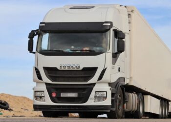 باماكو.. تحرير أربعة سائقي شاحنات مغاربة (بلاغ للحكومة المالية)