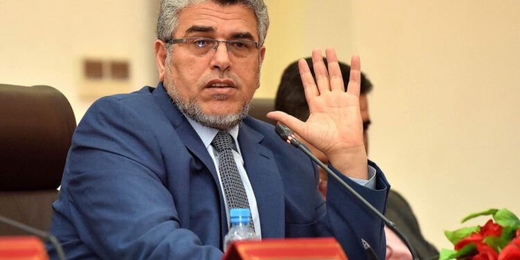 الوزير السابق الرميد يؤكد ضرورة محاسبة من يسيء للثوابت الدينية في المغرب