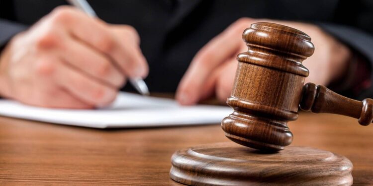 تنفيذ أول حكم بالعقوبة البديلة بأكادير: 18 ألف درهم بدل شهرين حبسا