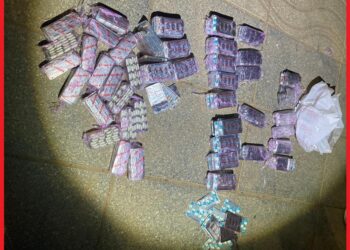 بتنسيق مع “الديستي”: أمن أحفير يطيح بتاجرين للمخدرات بحوزتهما 5000 قرص