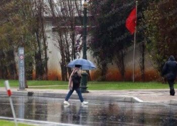 زخات رعدية مصحوبة بهبات رياح مرتقبة اليوم الاثنين بعدد من مناطق المملكة (نشرة إنذارية)