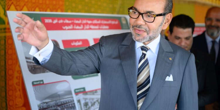 جلالة الملك يعطي انطلاقة مشاريع سككية مهيكلة ذات وقع كبير على التنقل داخل الحاضرة الكبرى للدار البيضاء