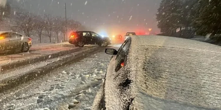 خوفا من موجة البرد.. مخطط استباقي لفك العزلة عن دواوير تاوريرت