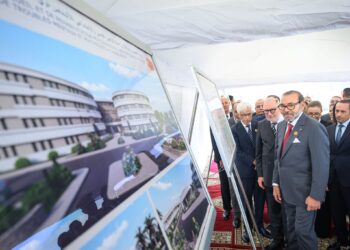 جلالة الملك يطلق مشروعاً تضامنياً لإعادة تأهيل الأشخاص ذوي الأمراض العقلية بجهة الدار البيضاء-سطات