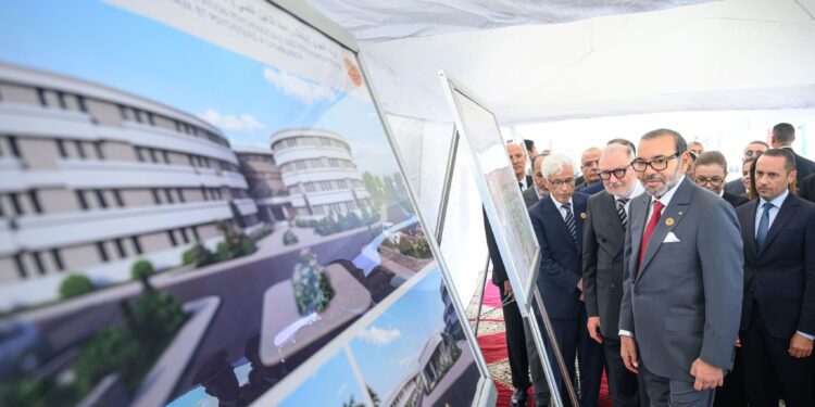 جلالة الملك يطلق مشروعاً تضامنياً لإعادة تأهيل الأشخاص ذوي الأمراض العقلية بجهة الدار البيضاء-سطات