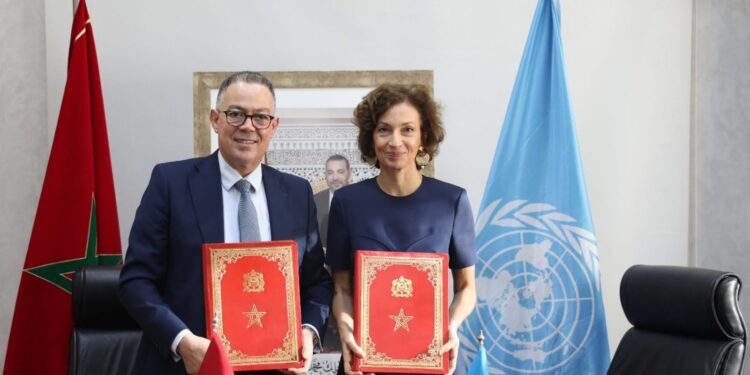 لقجع وأزولاي يوقعان على مشروع رياضي رائد