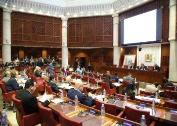 مجلس النواب.. لجنة المالية والتنمية الاقتصادية تصادق على الجزء الأول من مشروع قانون المالية لسنة 2026