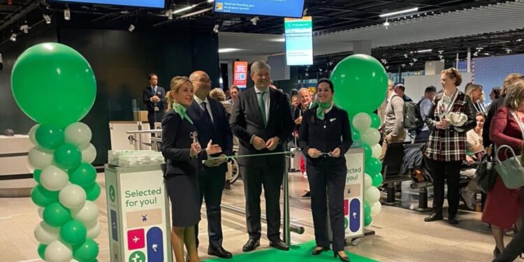 خط جوي جديد يربط بين أمستردام والرباط