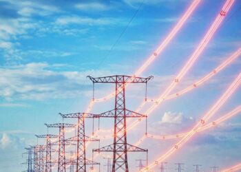 خط كهربائي ضخم يربط بوجدور بتانسيفت